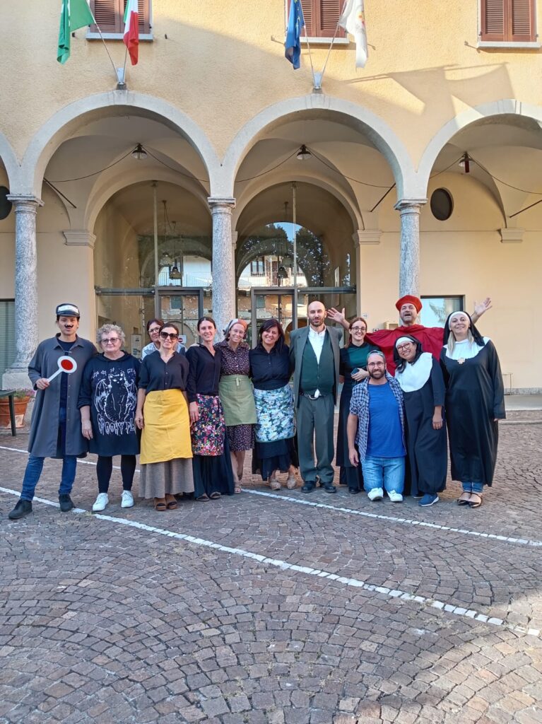 Lambrugo si mette in cammino: successo oltre le aspettative per il pomeriggio alla scoperta del paese