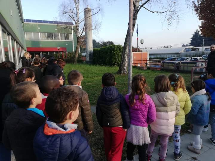 Il "giardino degli aromi" scuola primaria di Lambrugo